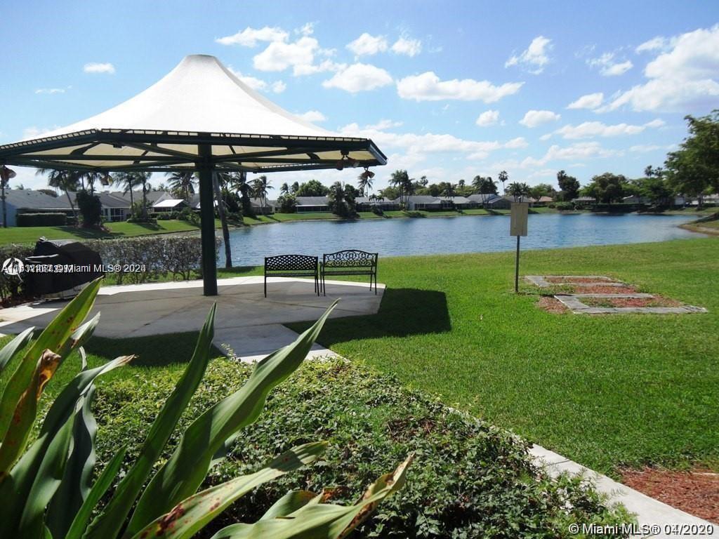 2638 SE 20th Ct 206-C, Homestead, Florida 33035, 2 Bedrooms Bedrooms, ,2 BathroomsBathrooms,Residential,For Sale,2638 SE 20th Ct 206-C,A11511461