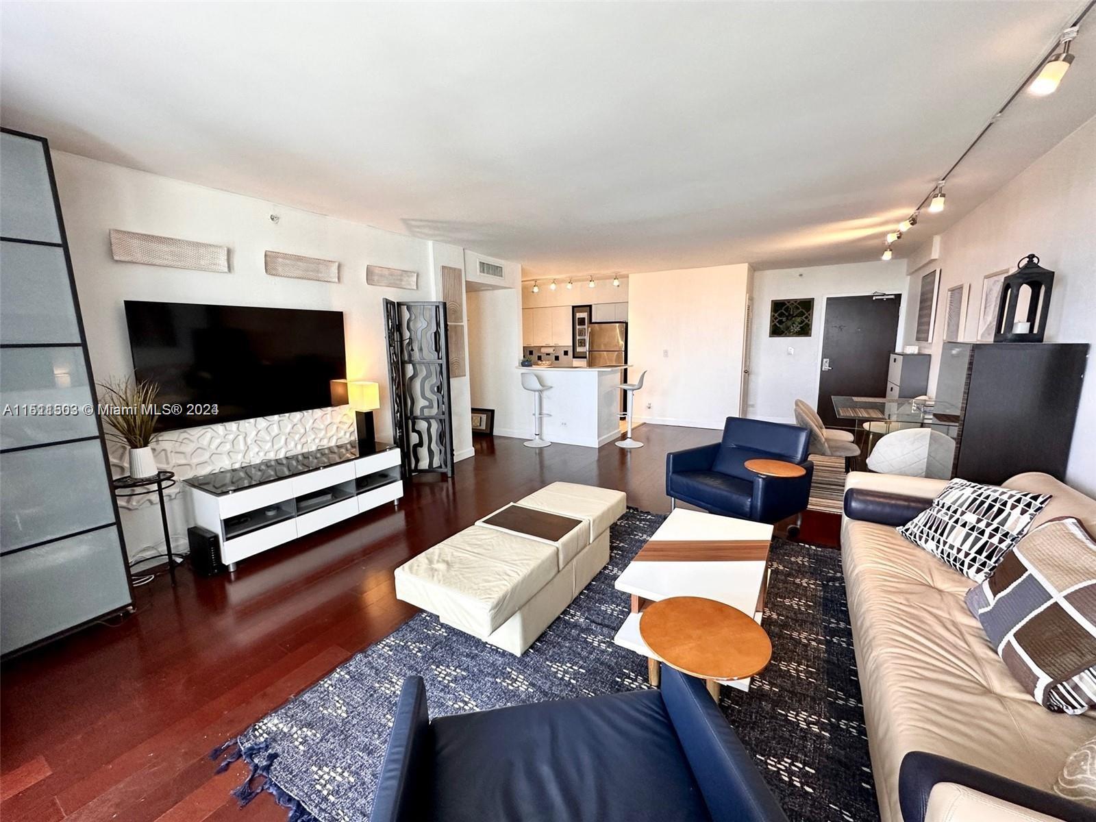 1500 Bay Rd 1002S, Miami Beach, Florida 33139, 1 Bedroom Bedrooms, ,1 BathroomBathrooms,Residentiallease,For Rent,1500 Bay Rd 1002S,A11511503