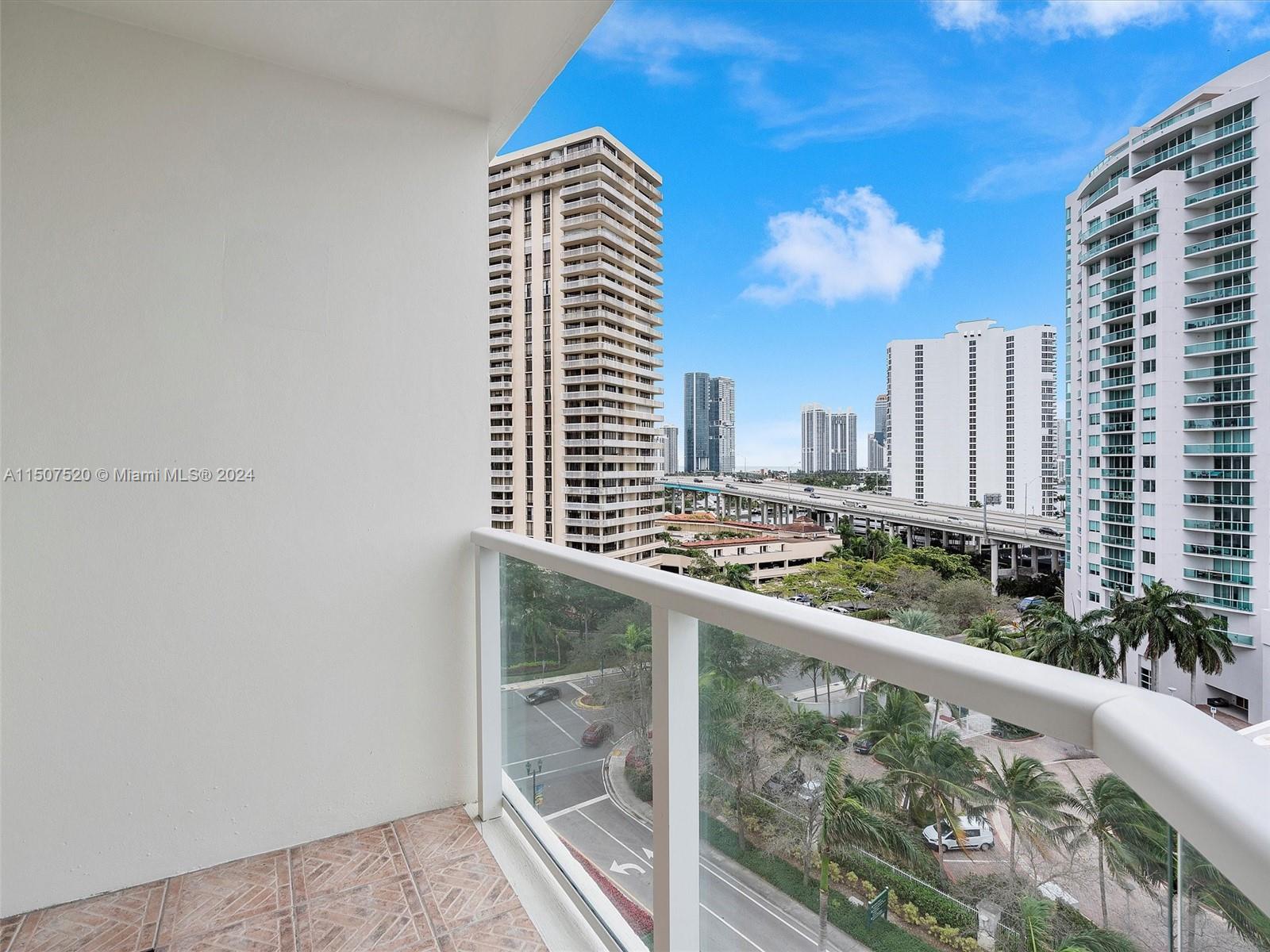 19500 Turnberry Way, Aventura, FL, 33180 United States, 2 Bedrooms Bedrooms, ,2 BathroomsBathrooms,Residential,For Sale,Turnberry Way,A11507520