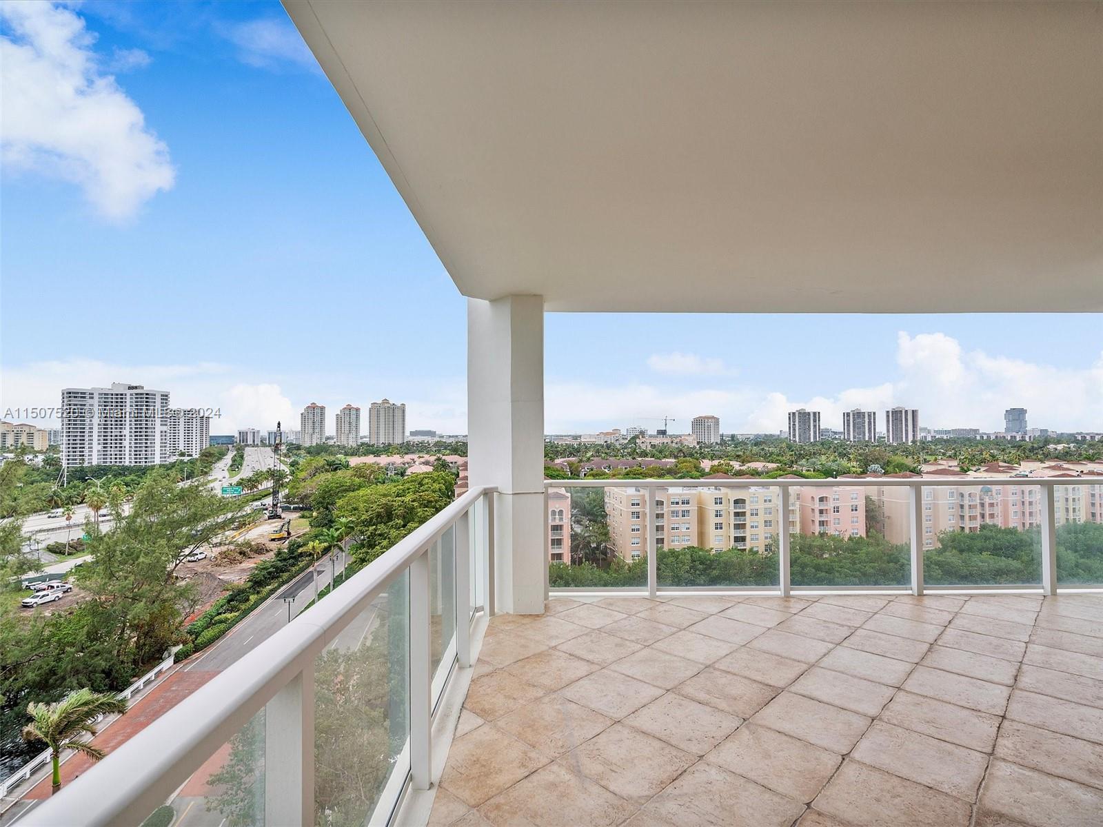 19500 Turnberry Way, Aventura, FL, 33180 United States, 2 Bedrooms Bedrooms, ,2 BathroomsBathrooms,Residential,For Sale,Turnberry Way,A11507520