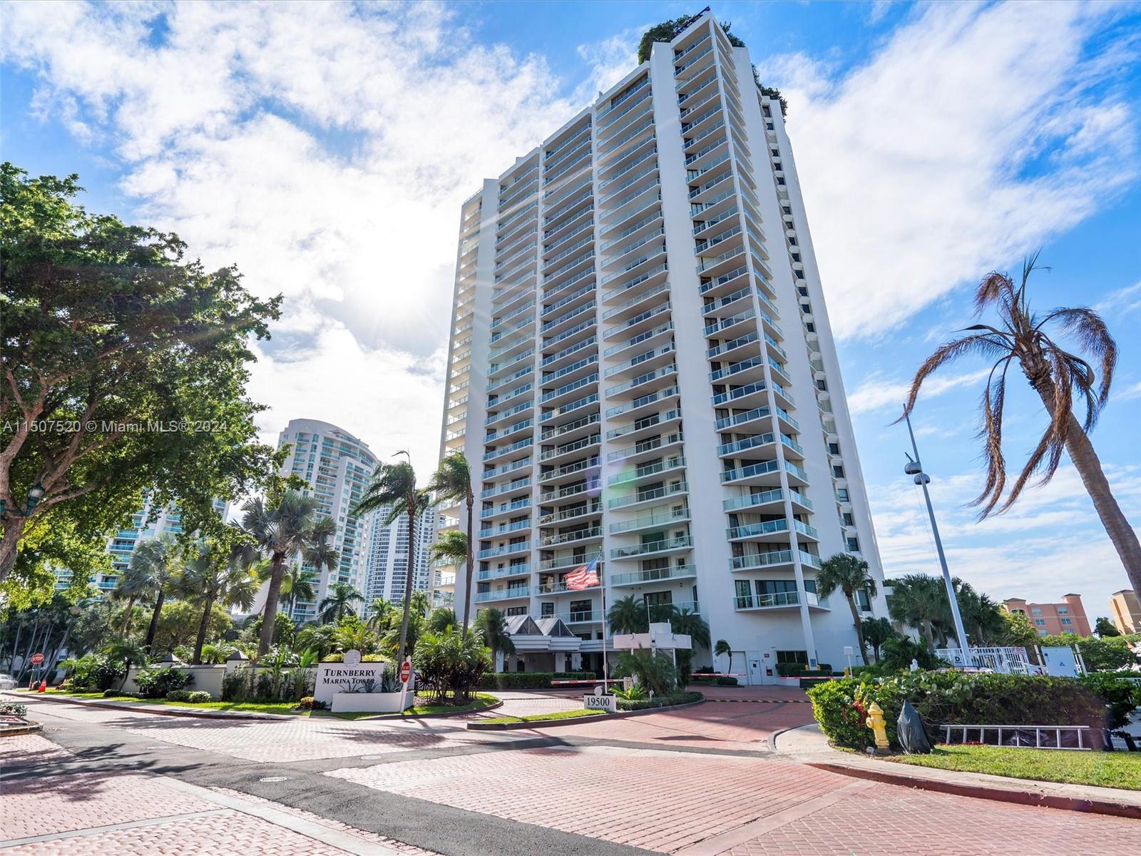 19500 Turnberry Way, Aventura, FL, 33180 United States, 2 Bedrooms Bedrooms, ,2 BathroomsBathrooms,Residential,For Sale,Turnberry Way,A11507520