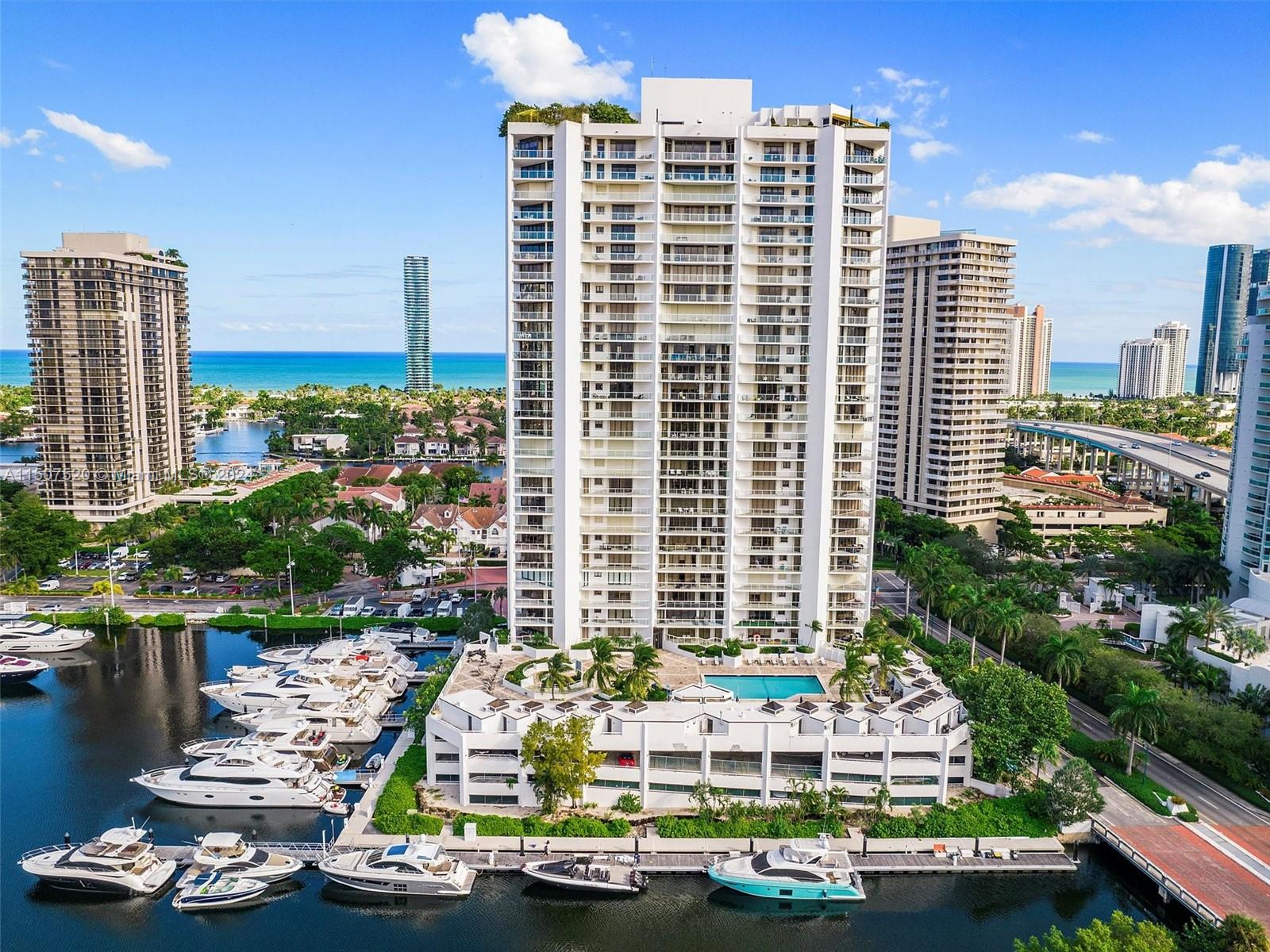 19500 Turnberry Way, Aventura, FL, 33180 United States, 2 Bedrooms Bedrooms, ,2 BathroomsBathrooms,Residential,For Sale,Turnberry Way,A11507520