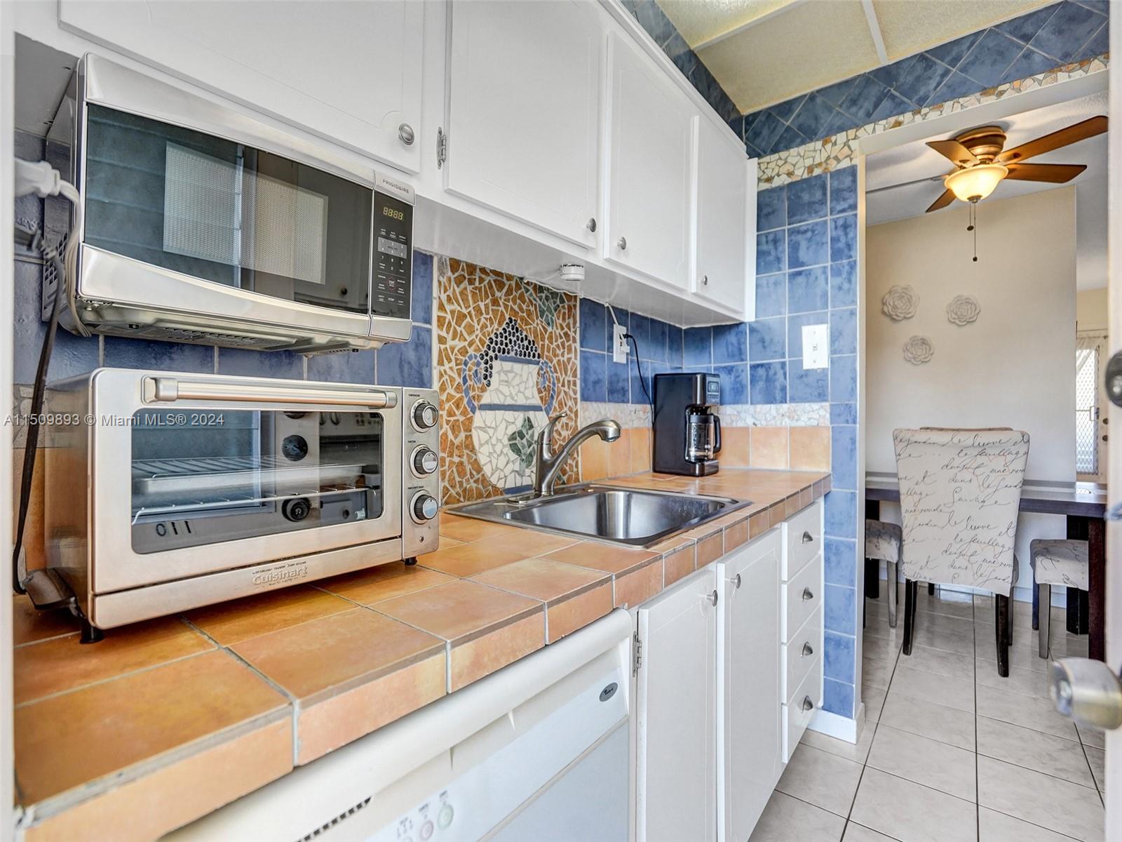 16901 NE 13th Ave 110, Miami, Florida 33162, 1 Bedroom Bedrooms, ,1 BathroomBathrooms,Residential,For Sale,16901 NE 13th Ave 110,A11509893