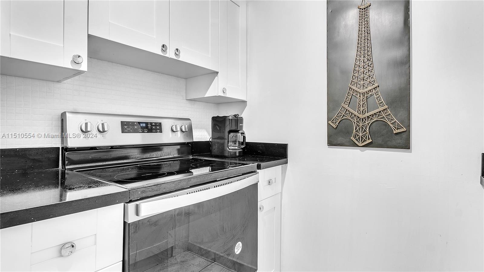 815 SW 10th Ter 20V, Hallandale Beach, Florida 33009, 1 Bedroom Bedrooms, ,1 BathroomBathrooms,Residential,For Sale,815 SW 10th Ter 20V,A11510554