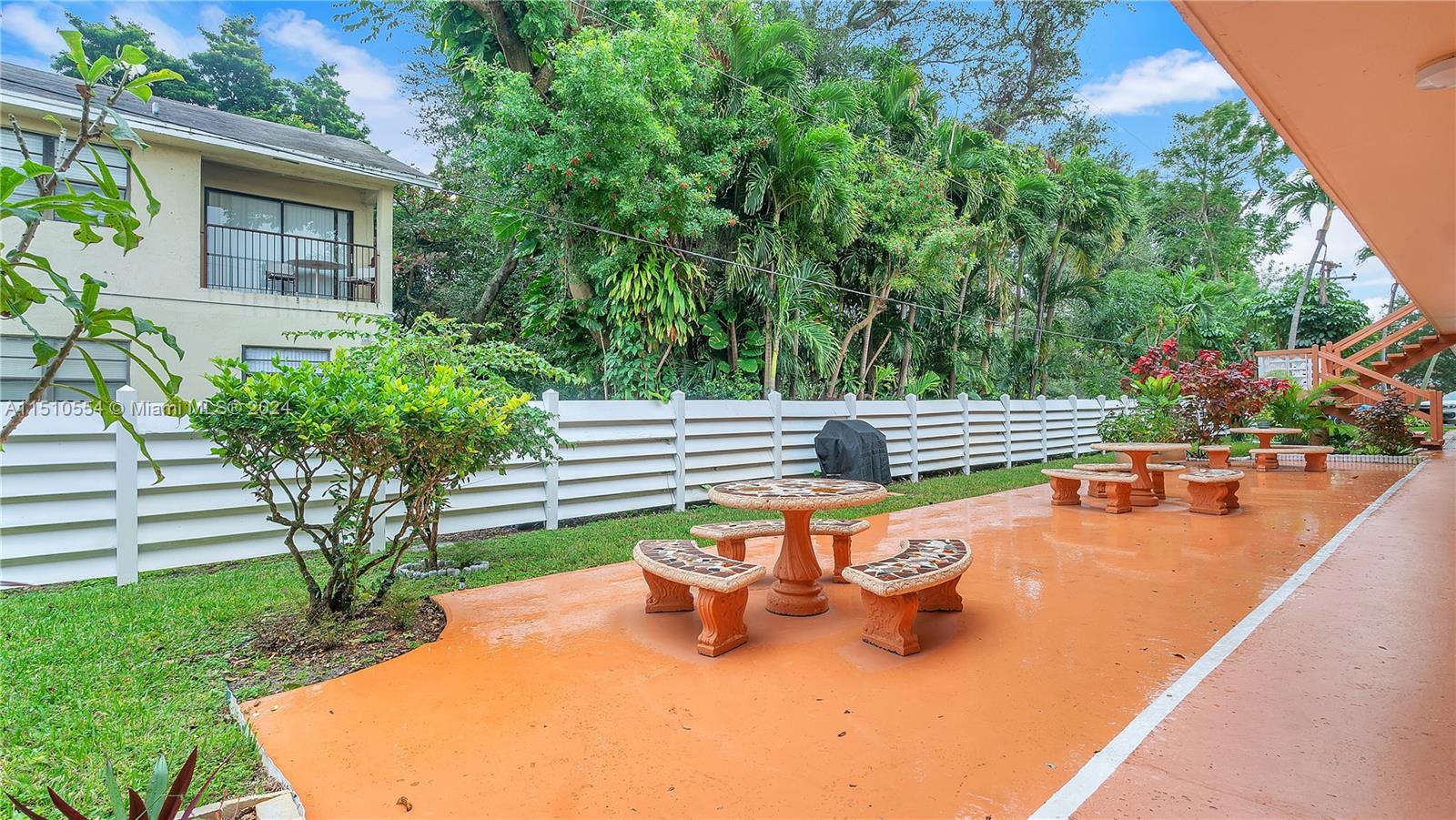 815 SW 10th Ter 20V, Hallandale Beach, Florida 33009, 1 Bedroom Bedrooms, ,1 BathroomBathrooms,Residential,For Sale,815 SW 10th Ter 20V,A11510554