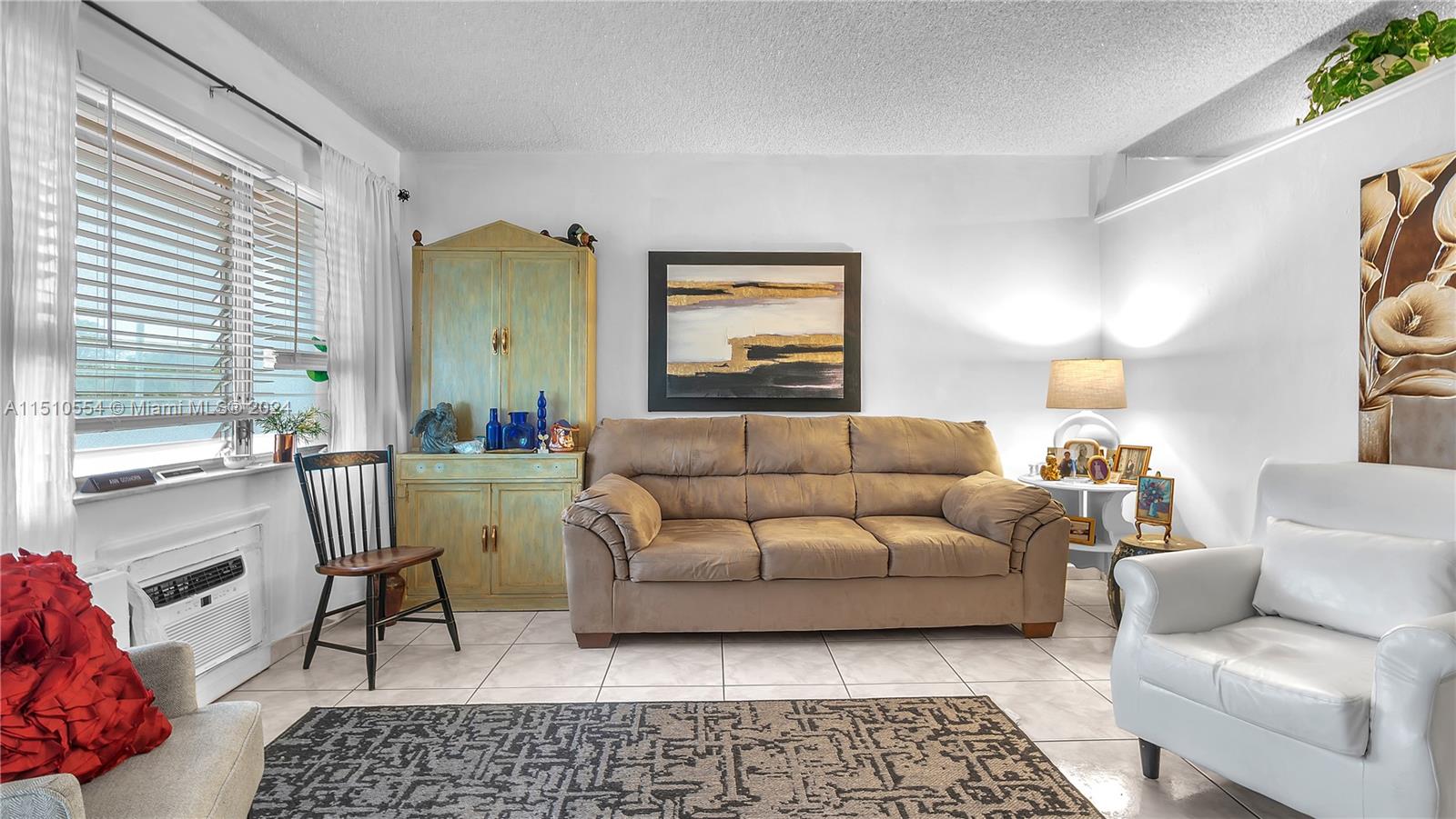 815 SW 10th Ter 20V, Hallandale Beach, Florida 33009, 1 Bedroom Bedrooms, ,1 BathroomBathrooms,Residential,For Sale,815 SW 10th Ter 20V,A11510554