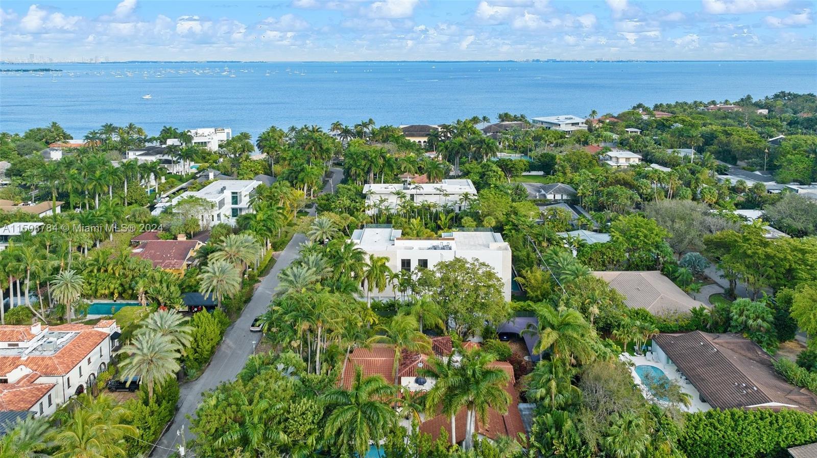 3632 Stewart Ave, Miami, FL 33133, 4 Bedrooms Bedrooms, ,5 BathroomsBathrooms,Residential,For Sale,Stewart Ave,A11508784