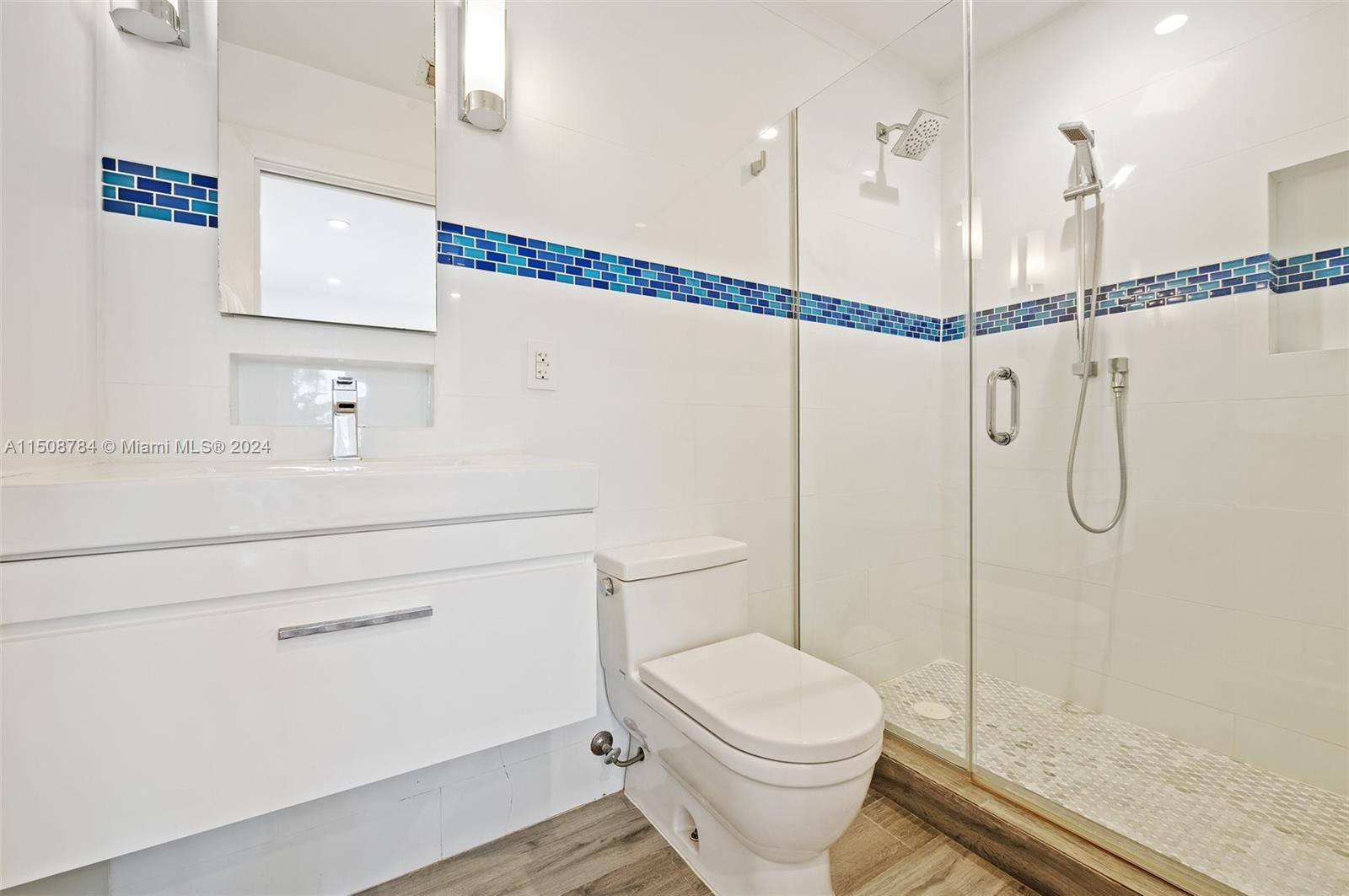 3632 Stewart Ave, Miami, FL 33133, 4 Bedrooms Bedrooms, ,5 BathroomsBathrooms,Residential,For Sale,Stewart Ave,A11508784