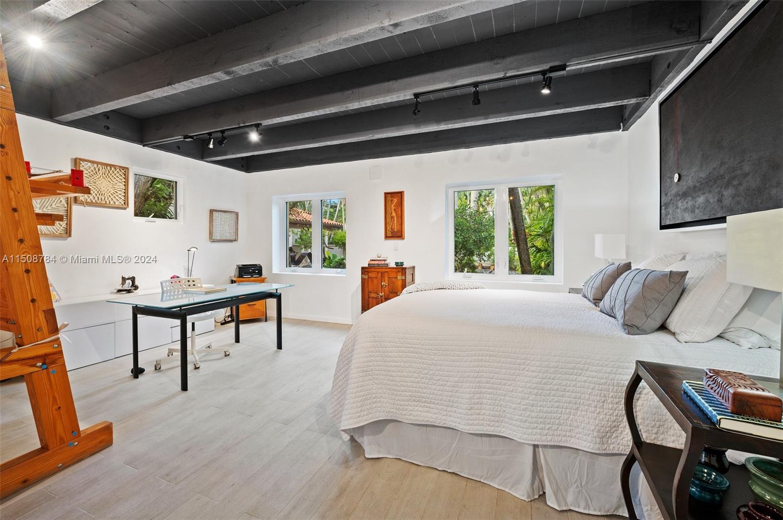 3632 Stewart Ave, Miami, FL 33133, 4 Bedrooms Bedrooms, ,5 BathroomsBathrooms,Residential,For Sale,Stewart Ave,A11508784