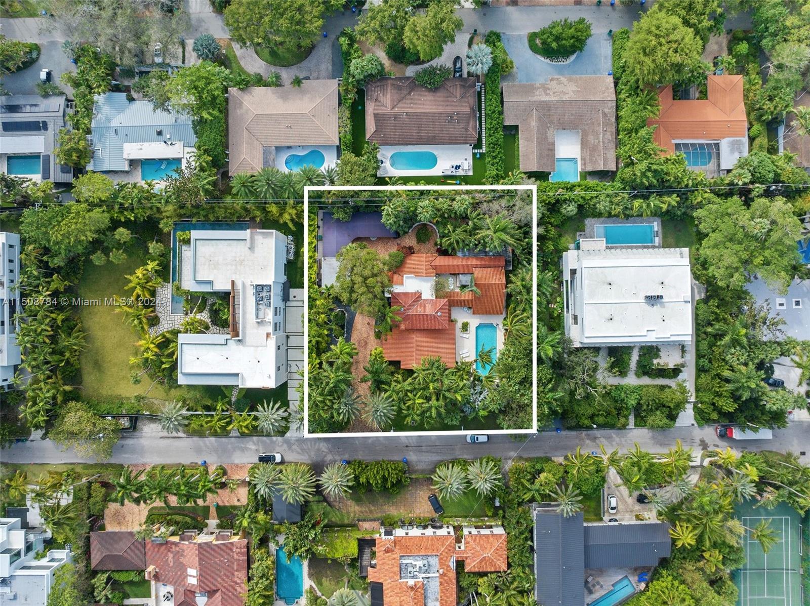 3632 Stewart Ave, Miami, FL 33133, 4 Bedrooms Bedrooms, ,5 BathroomsBathrooms,Residential,For Sale,Stewart Ave,A11508784