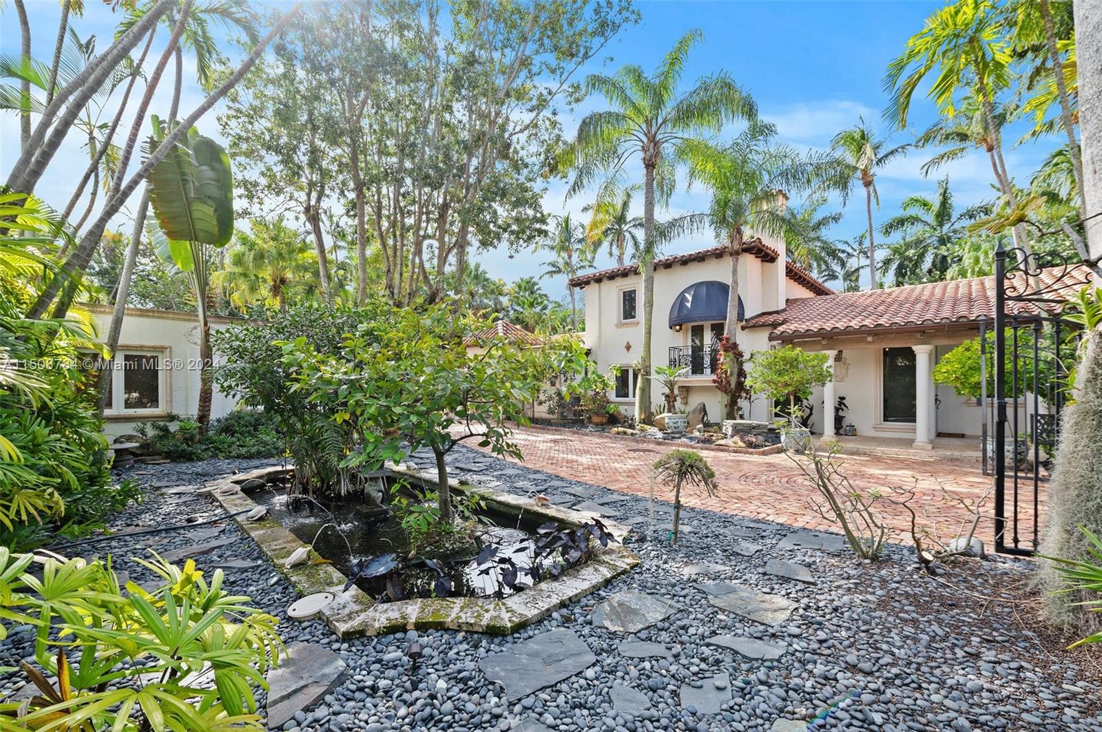 3632 Stewart Ave, Miami, FL 33133, 4 Bedrooms Bedrooms, ,5 BathroomsBathrooms,Residential,For Sale,Stewart Ave,A11508784