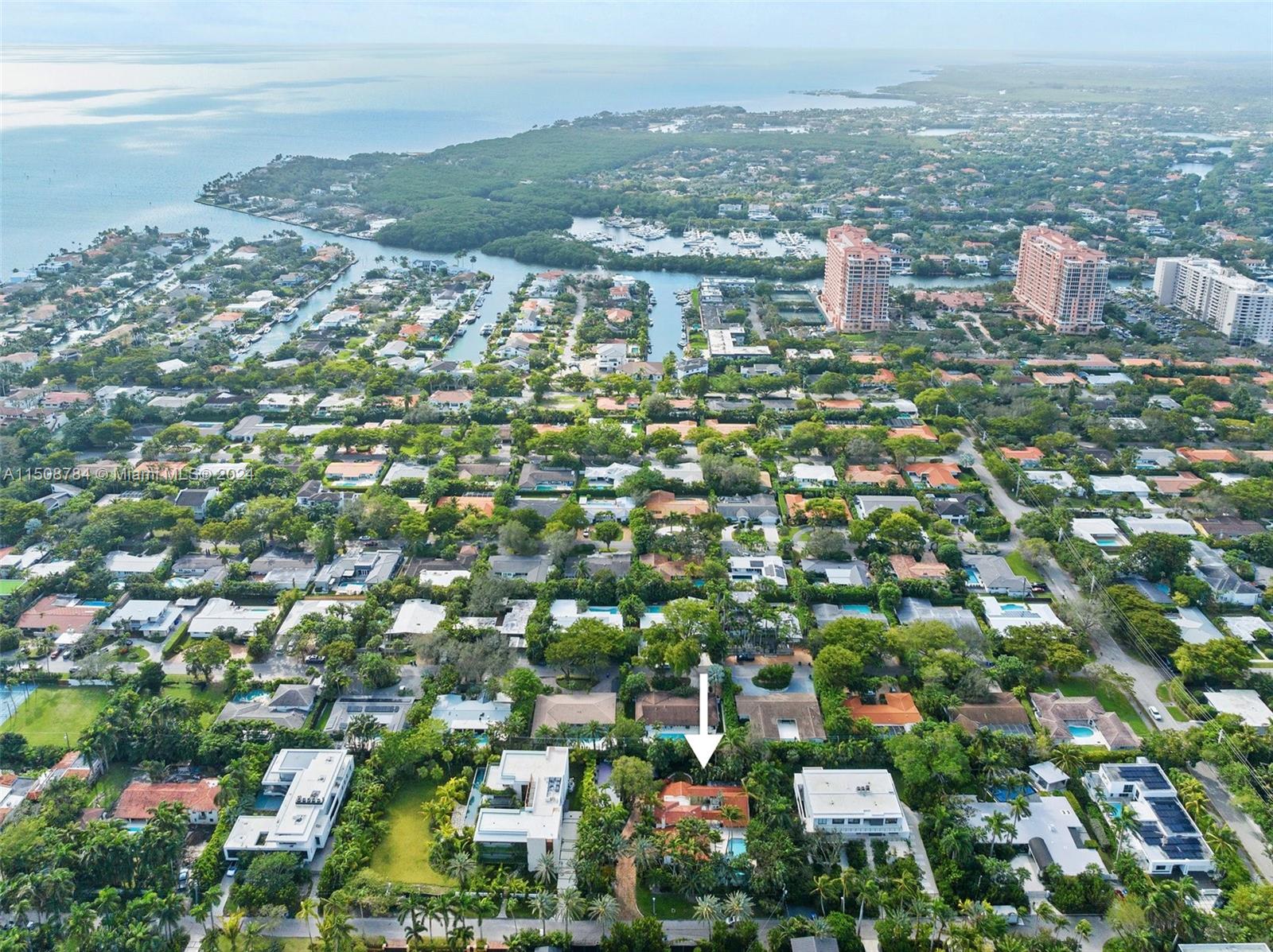 3632 Stewart Ave, Miami, FL 33133, 4 Bedrooms Bedrooms, ,5 BathroomsBathrooms,Residential,For Sale,Stewart Ave,A11508784