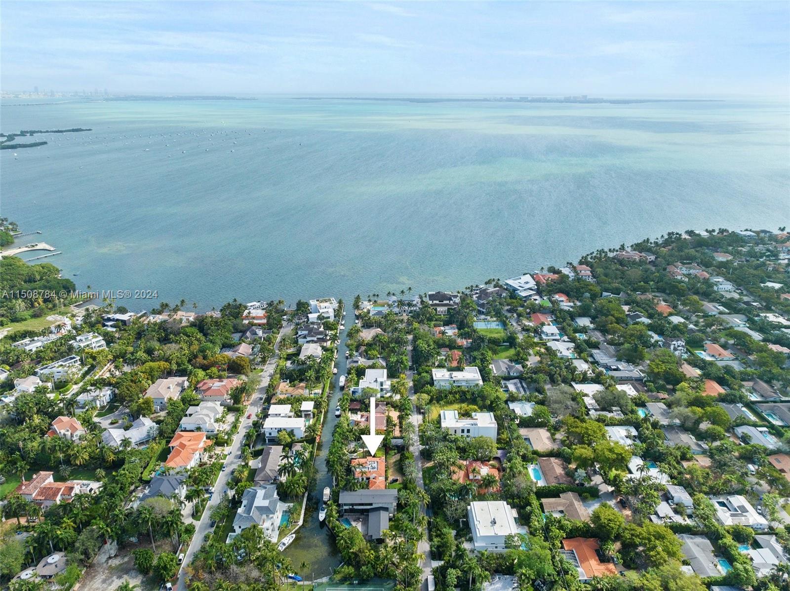 3632 Stewart Ave, Miami, FL 33133, 4 Bedrooms Bedrooms, ,5 BathroomsBathrooms,Residential,For Sale,Stewart Ave,A11508784