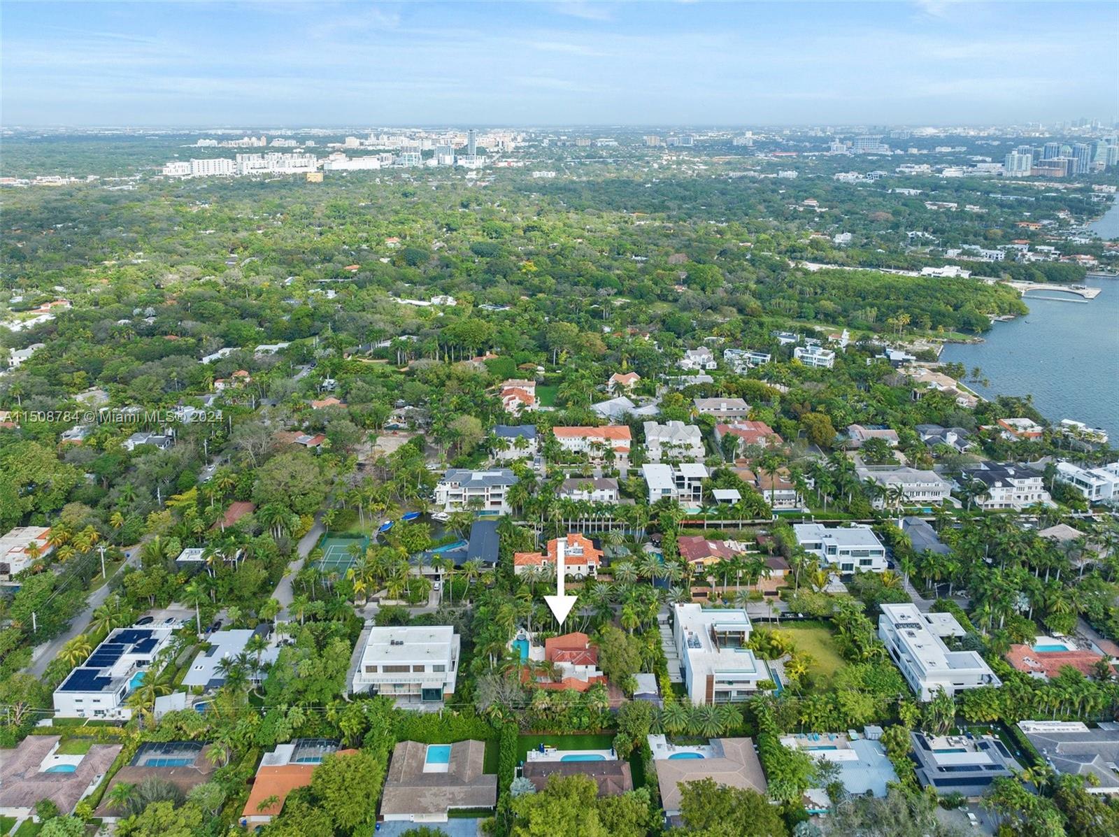 3632 Stewart Ave, Miami, FL 33133, 4 Bedrooms Bedrooms, ,5 BathroomsBathrooms,Residential,For Sale,Stewart Ave,A11508784