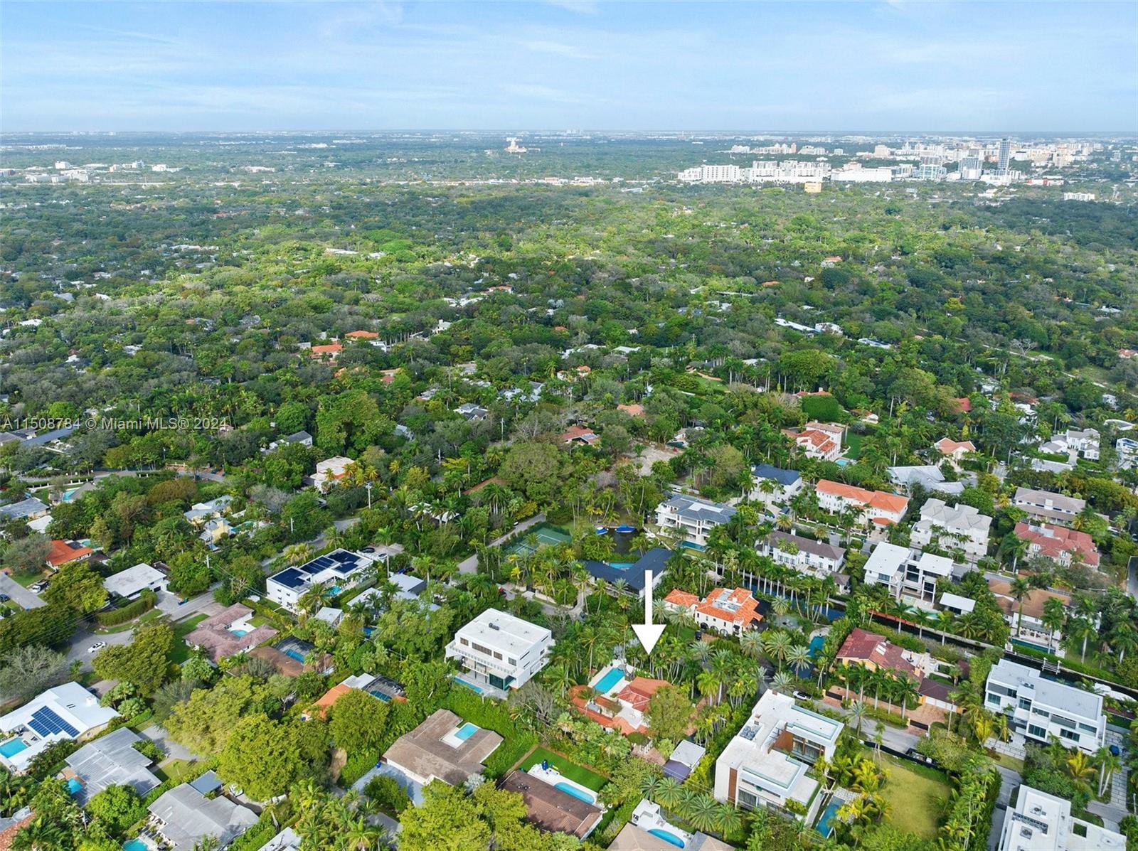 3632 Stewart Ave, Miami, FL 33133, 4 Bedrooms Bedrooms, ,5 BathroomsBathrooms,Residential,For Sale,Stewart Ave,A11508784