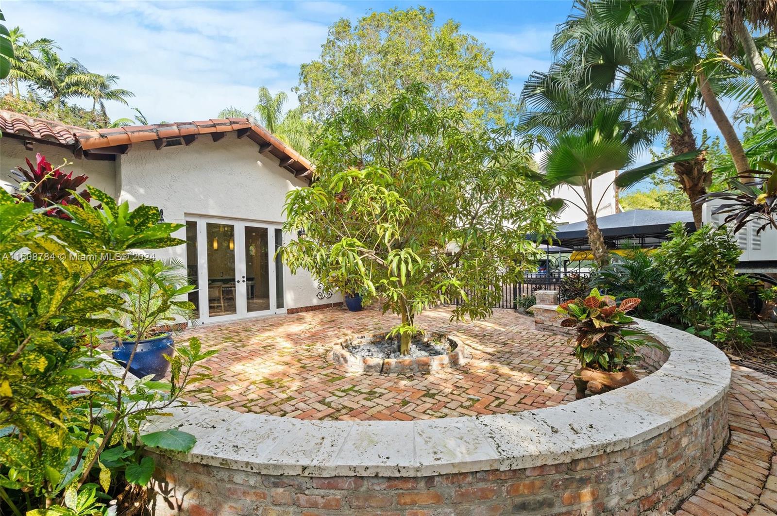 3632 Stewart Ave, Miami, FL 33133, 4 Bedrooms Bedrooms, ,5 BathroomsBathrooms,Residential,For Sale,Stewart Ave,A11508784