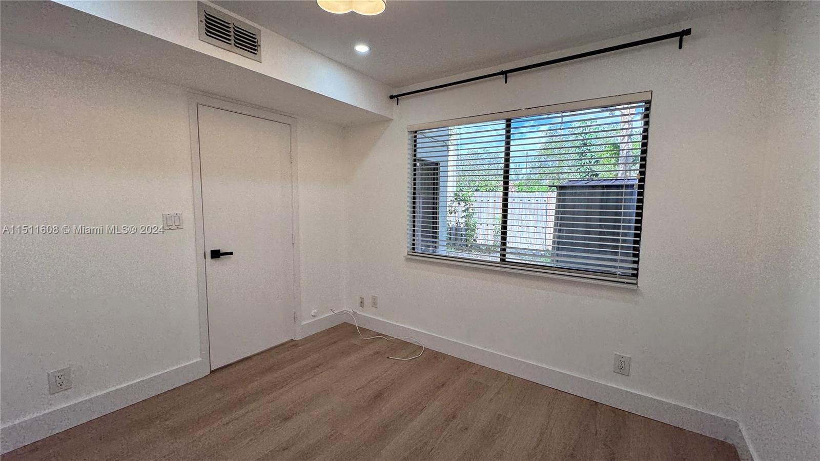 370 City View Dr, Fort Lauderdale, FL, 33311 United States, 3 Bedrooms Bedrooms, ,2 BathroomsBathrooms,Residential,For Sale,City View Dr,A11511608