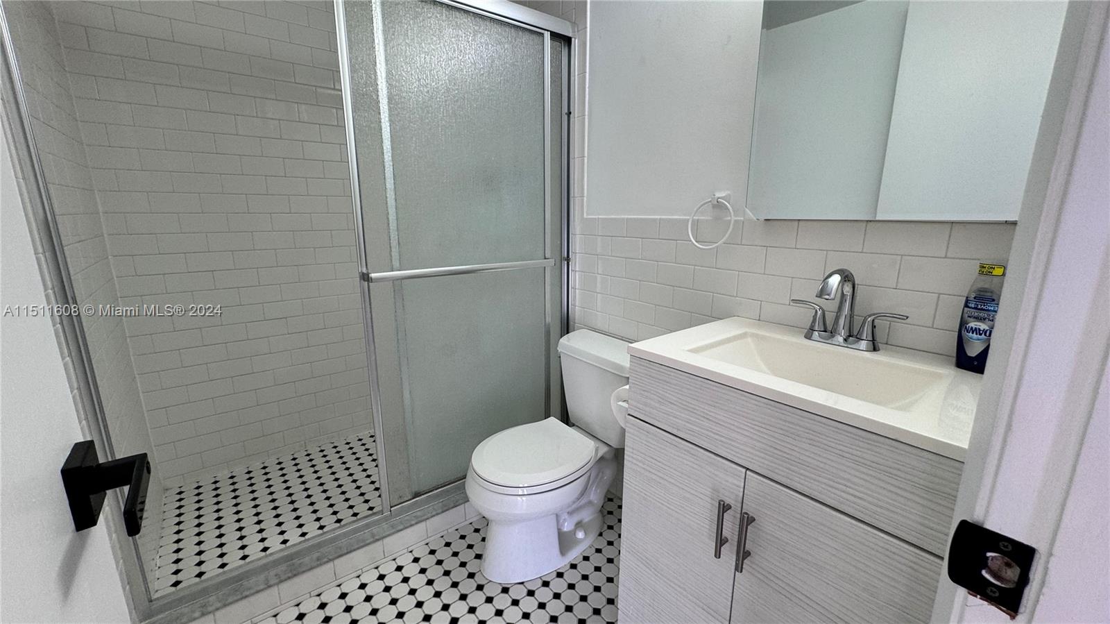 370 City View Dr, Fort Lauderdale, FL, 33311 United States, 3 Bedrooms Bedrooms, ,2 BathroomsBathrooms,Residential,For Sale,City View Dr,A11511608