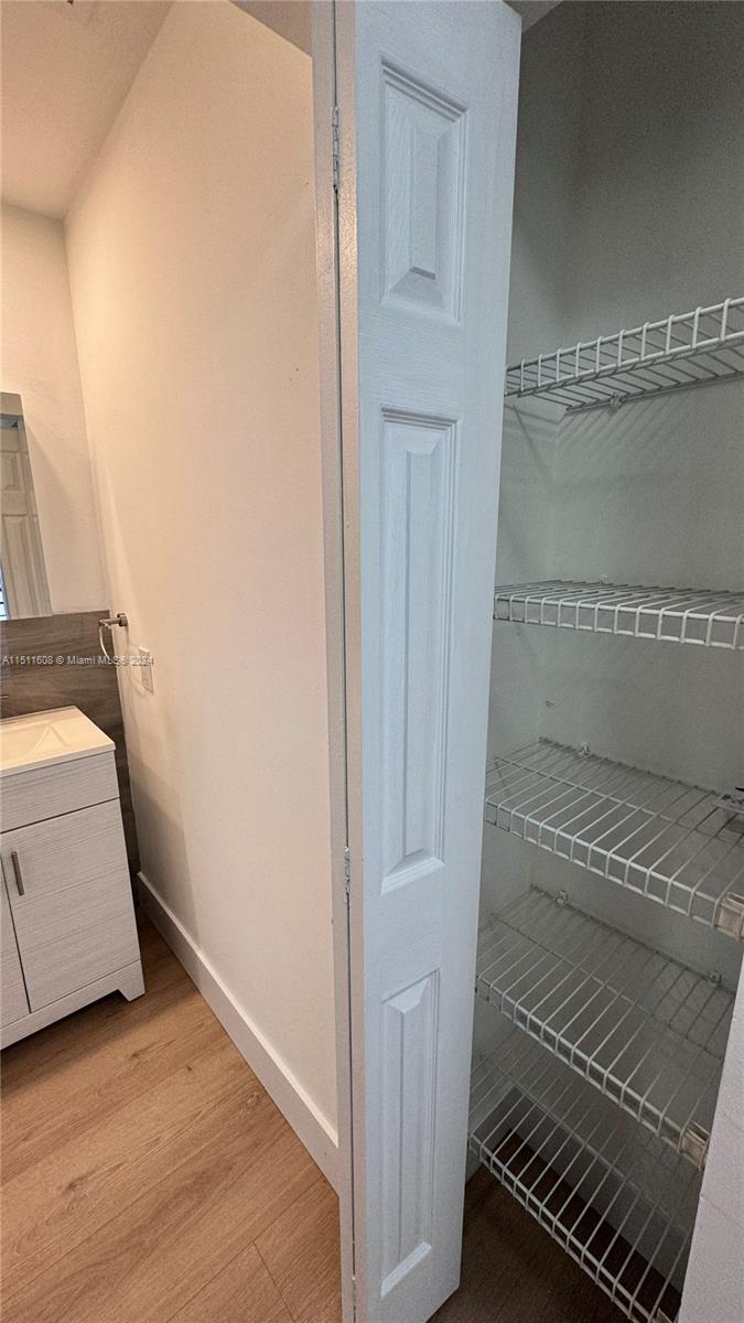 370 City View Dr, Fort Lauderdale, FL, 33311 United States, 3 Bedrooms Bedrooms, ,2 BathroomsBathrooms,Residential,For Sale,City View Dr,A11511608