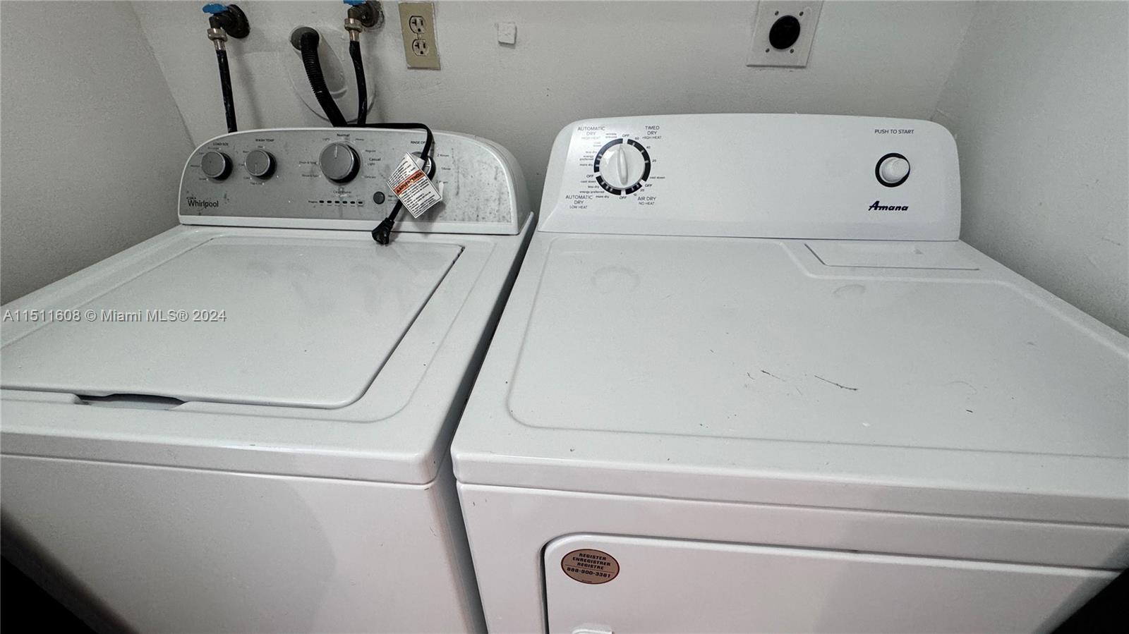 370 City View Dr, Fort Lauderdale, FL, 33311 United States, 3 Bedrooms Bedrooms, ,2 BathroomsBathrooms,Residential,For Sale,City View Dr,A11511608