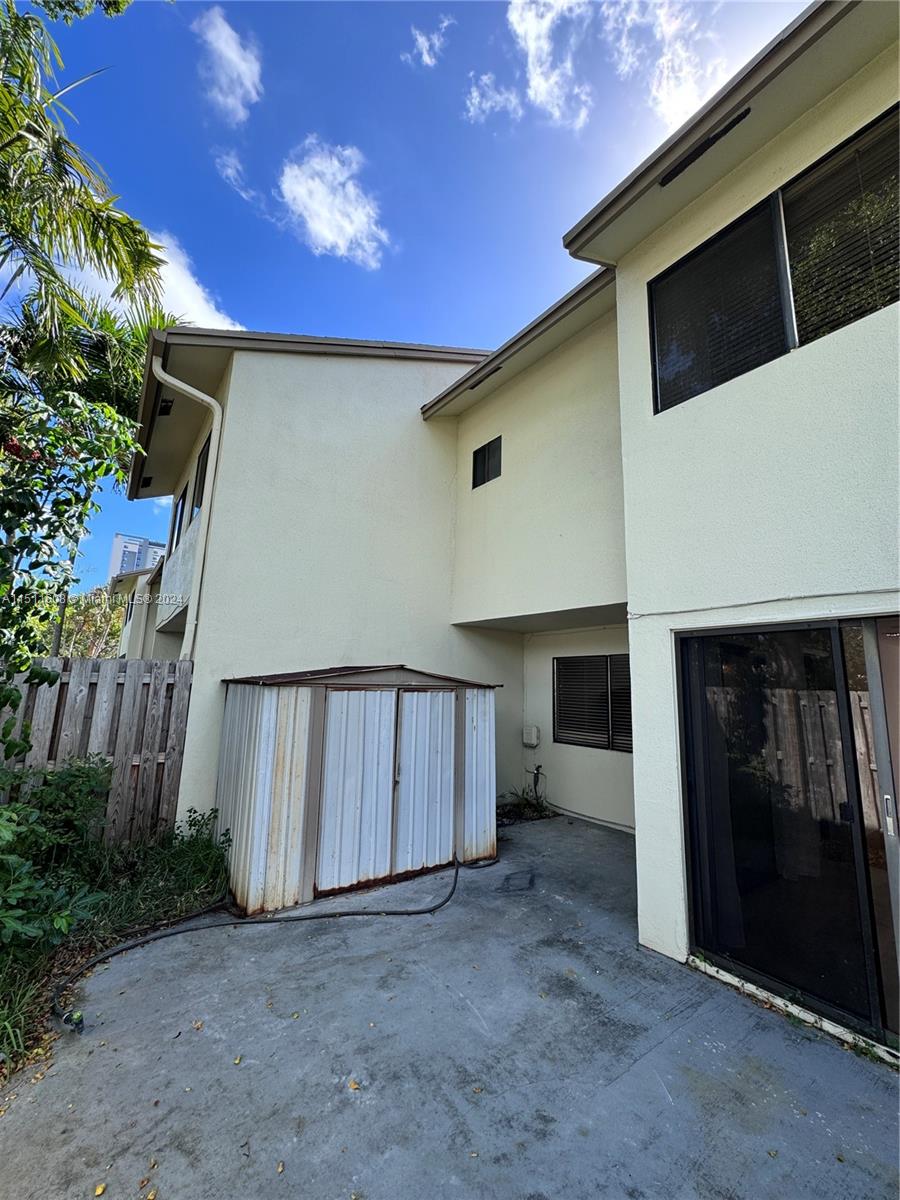 370 City View Dr, Fort Lauderdale, FL, 33311 United States, 3 Bedrooms Bedrooms, ,2 BathroomsBathrooms,Residential,For Sale,City View Dr,A11511608