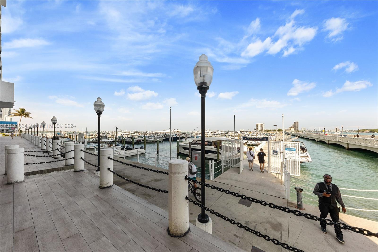 555 NE 15th St 417, Miami, Florida 33132, ,1 BathroomBathrooms,Residential,For Sale,555 NE 15th St 417,A11511634