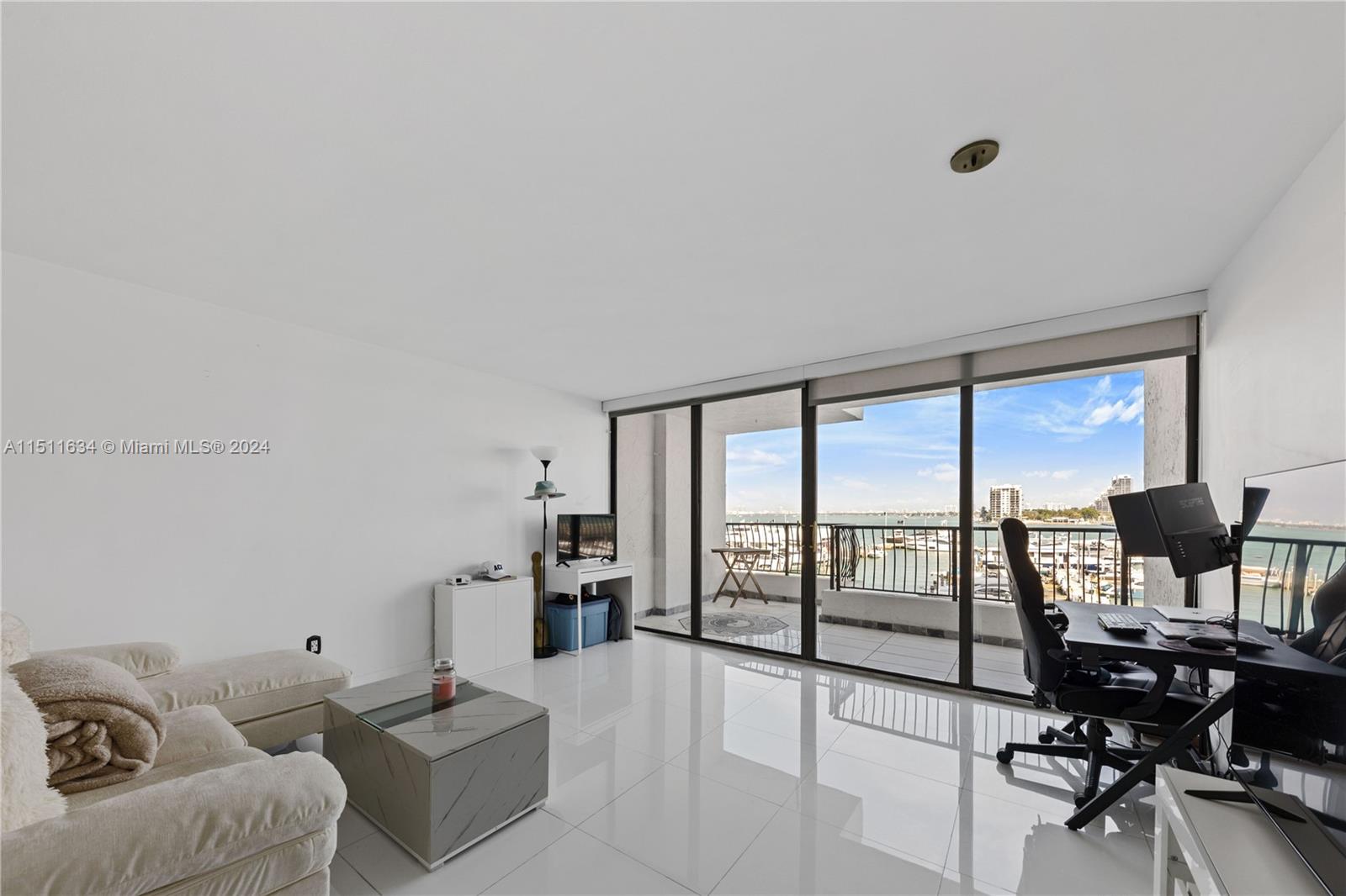 555 NE 15th St 417, Miami, Florida 33132, ,1 BathroomBathrooms,Residential,For Sale,555 NE 15th St 417,A11511634