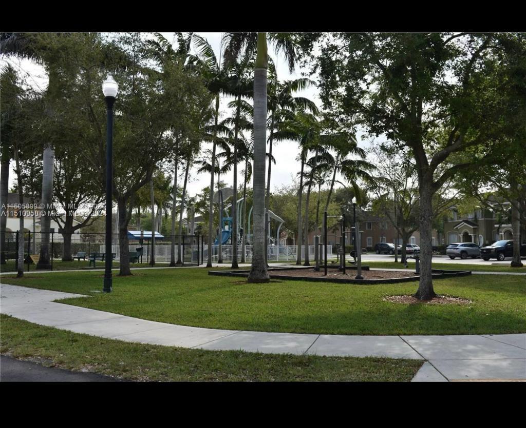 2419 SE 11th St 2419, Homestead, Florida 33035, 3 Bedrooms Bedrooms, ,2 BathroomsBathrooms,Residential,For Sale,2419 SE 11th St 2419,A11510958