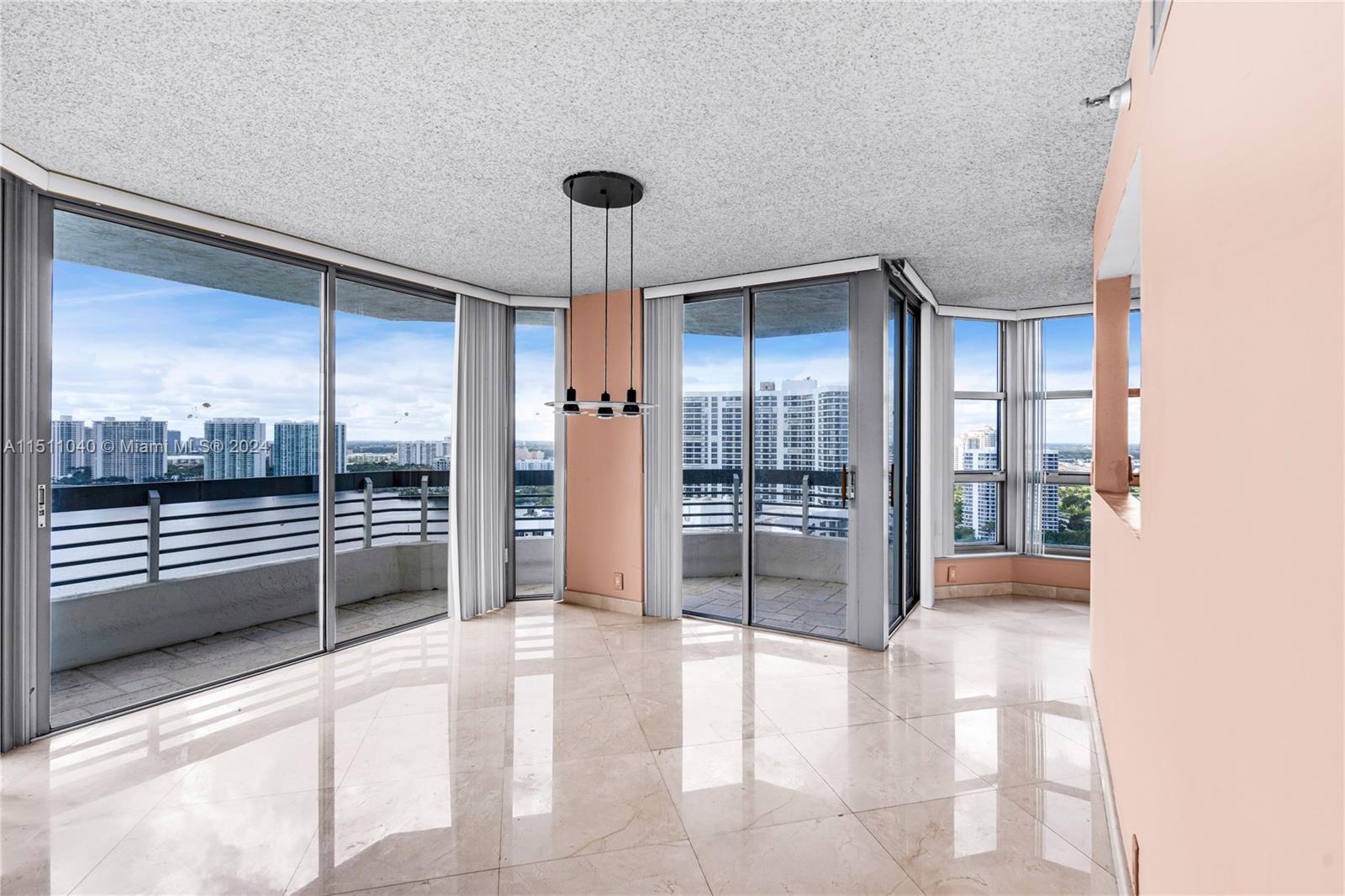 19101 NE 36th Ct 2705, Aventura, Florida 33180, 2 Bedrooms Bedrooms, ,2 BathroomsBathrooms,Residential,For Sale,19101 NE 36th Ct 2705,A11511040