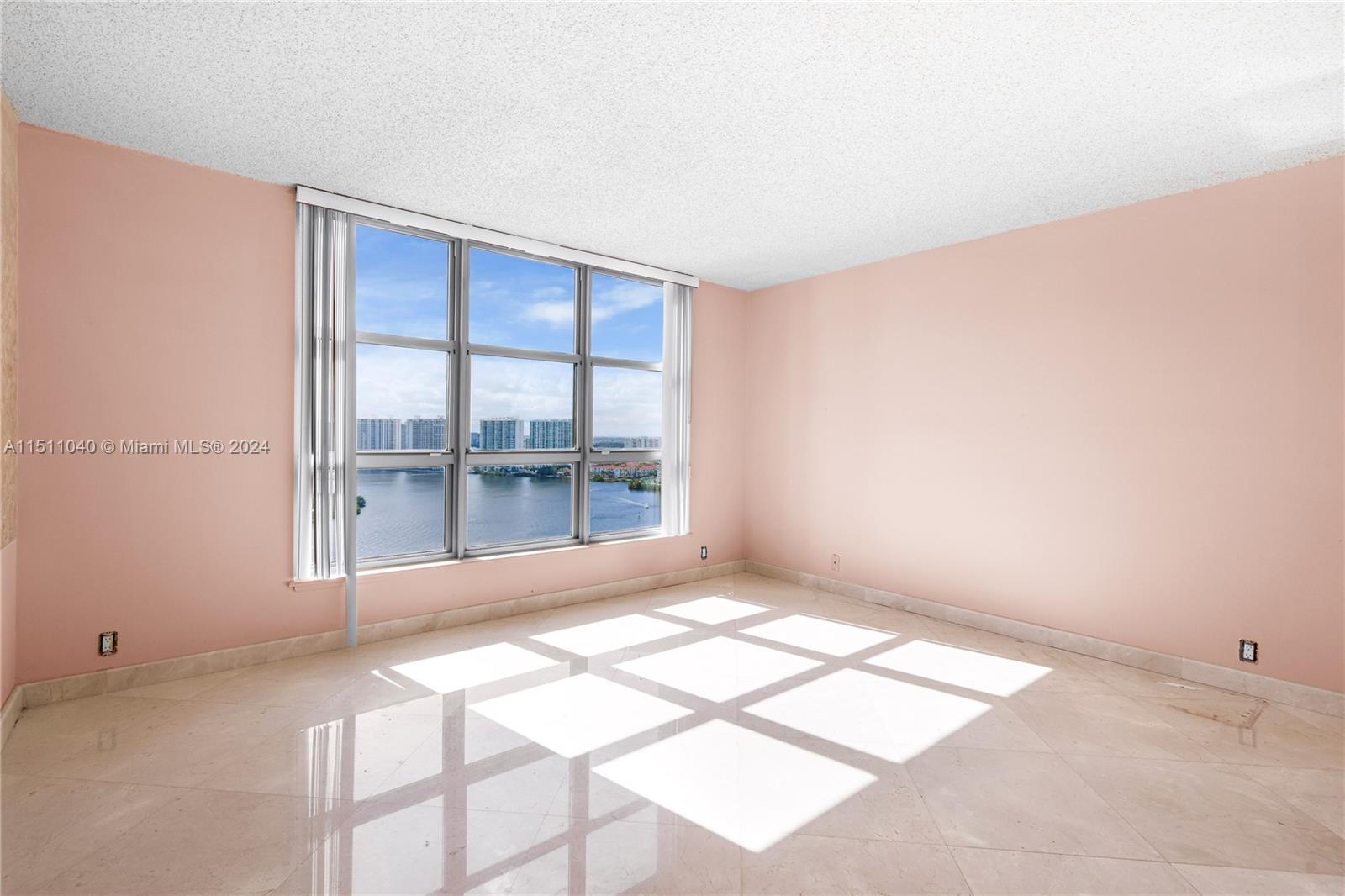 19101 NE 36th Ct 2705, Aventura, Florida 33180, 2 Bedrooms Bedrooms, ,2 BathroomsBathrooms,Residential,For Sale,19101 NE 36th Ct 2705,A11511040