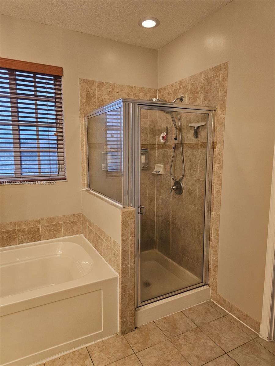 8121 SW 29th St 1404, Miramar, FL 33025, 3 Bedrooms Bedrooms, ,2 BathroomsBathrooms,Residential,For Sale,29th St,A11507302