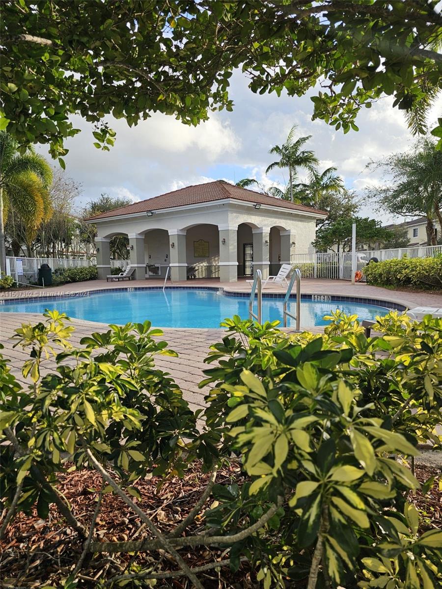 8121 SW 29th St 1404, Miramar, FL 33025, 3 Bedrooms Bedrooms, ,2 BathroomsBathrooms,Residential,For Sale,29th St,A11507302