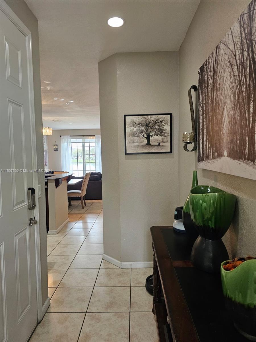 8121 SW 29th St 1404, Miramar, FL 33025, 3 Bedrooms Bedrooms, ,2 BathroomsBathrooms,Residential,For Sale,29th St,A11507302