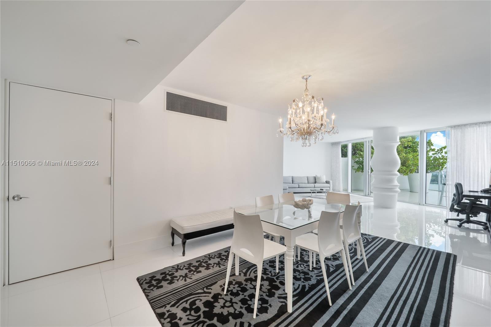 1100 West Ave TS-4, Miami Beach, Florida 33139, 2 Bedrooms Bedrooms, ,2 BathroomsBathrooms,Residential,For Sale,1100 West Ave TS-4,A11510066