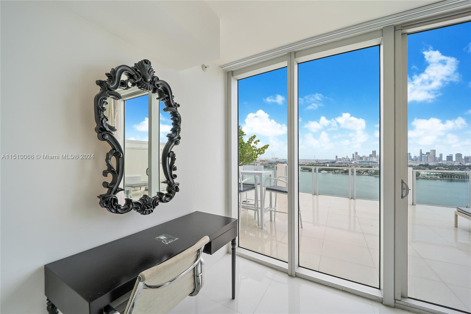 1100 West Ave TS-4, Miami Beach, Florida 33139, 2 Bedrooms Bedrooms, ,2 BathroomsBathrooms,Residential,For Sale,1100 West Ave TS-4,A11510066