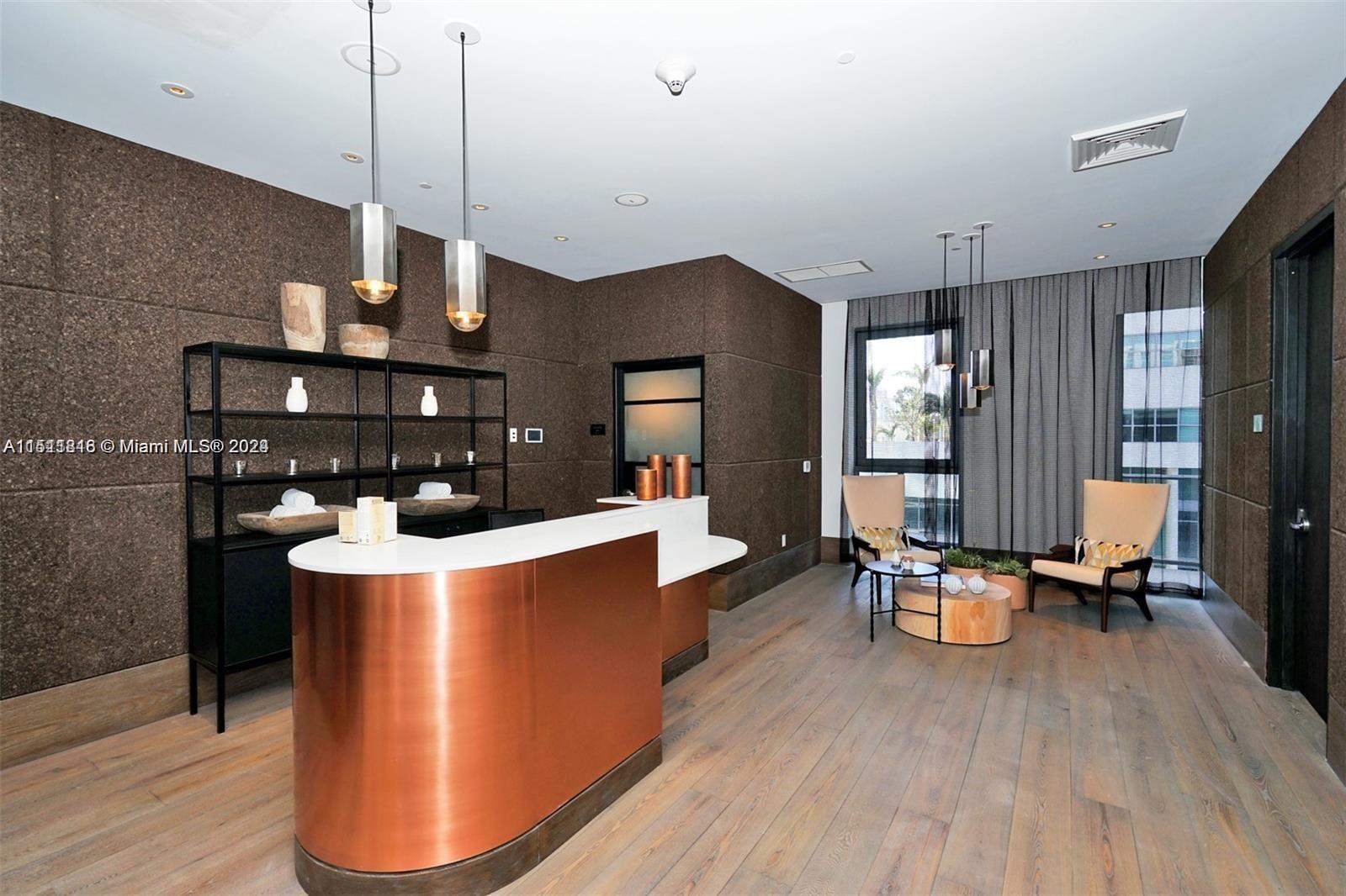 121 NE 34th St L302, Miami, Florida 33137, 1 Bedroom Bedrooms, ,1 BathroomBathrooms,Residential,For Sale,121 NE 34th St L302,A11511818