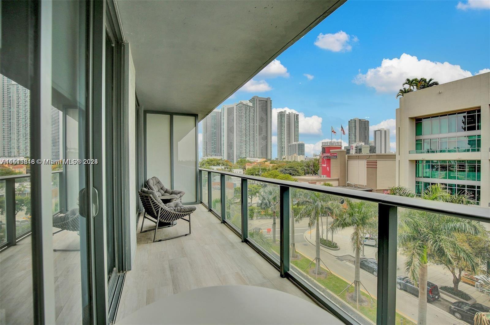 121 NE 34th St L302, Miami, Florida 33137, 1 Bedroom Bedrooms, ,1 BathroomBathrooms,Residential,For Sale,121 NE 34th St L302,A11511818
