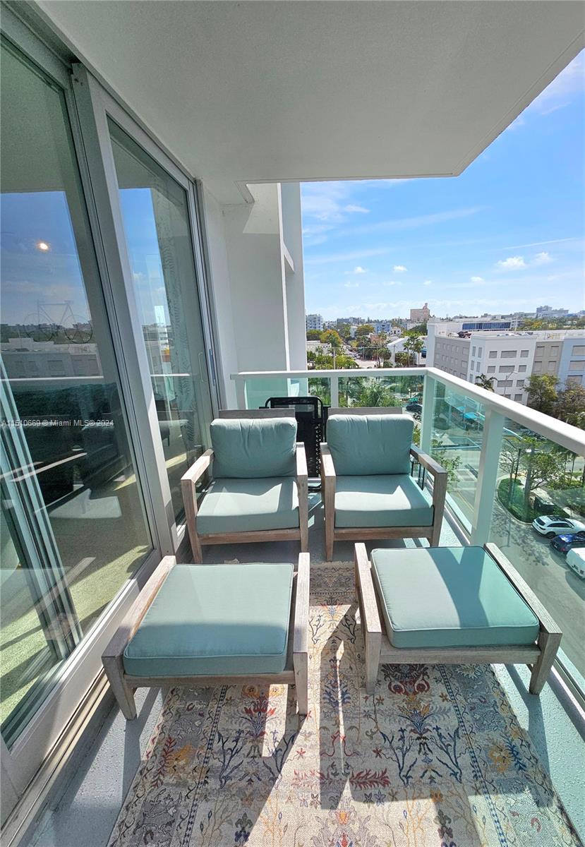 1000 West Ave 729, Miami Beach, Florida 33139, 1 Bedroom Bedrooms, ,1 BathroomBathrooms,Residentiallease,For Rent,1000 West Ave 729,A11510669