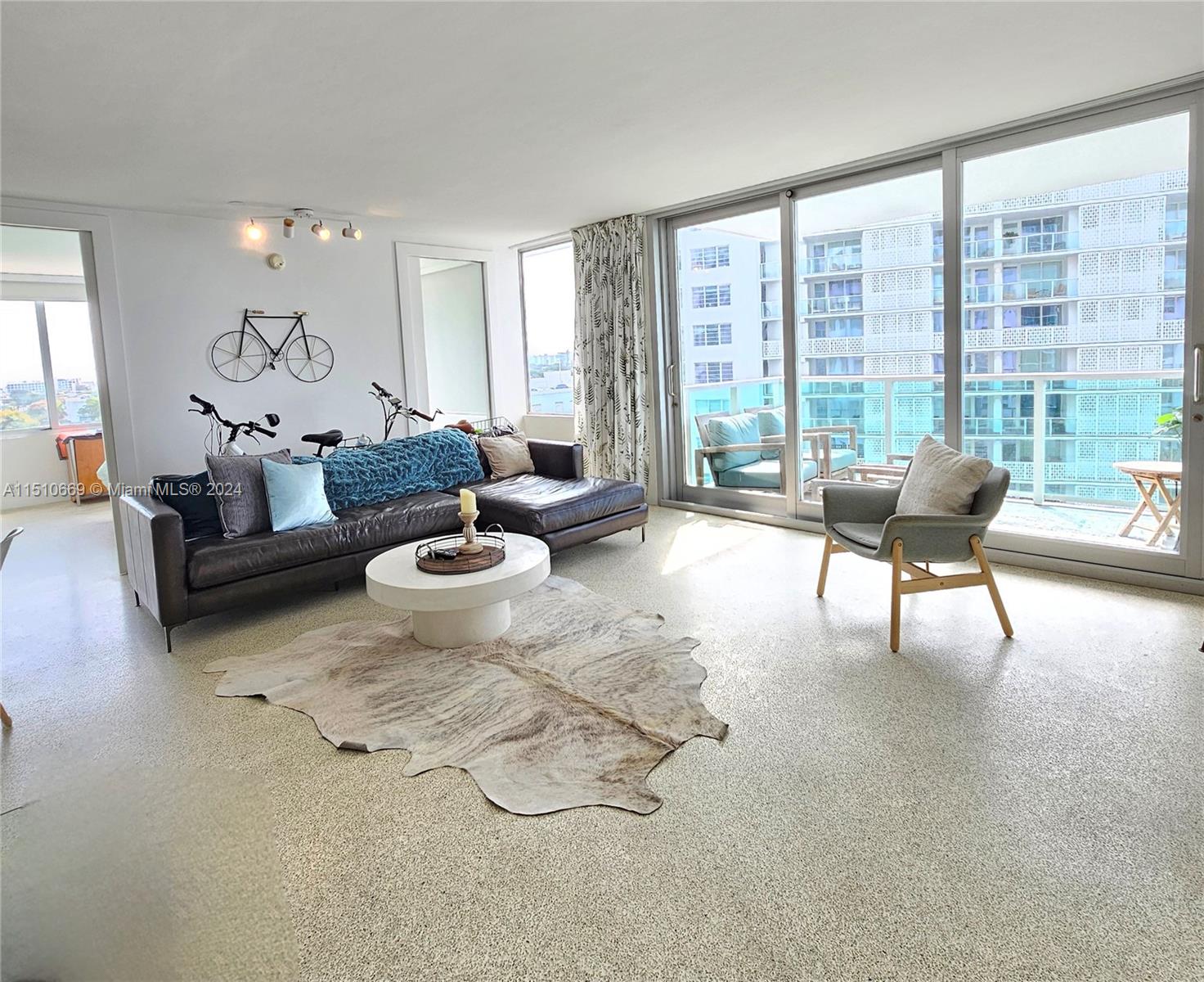 1000 West Ave 729, Miami Beach, Florida 33139, 1 Bedroom Bedrooms, ,1 BathroomBathrooms,Residentiallease,For Rent,1000 West Ave 729,A11510669