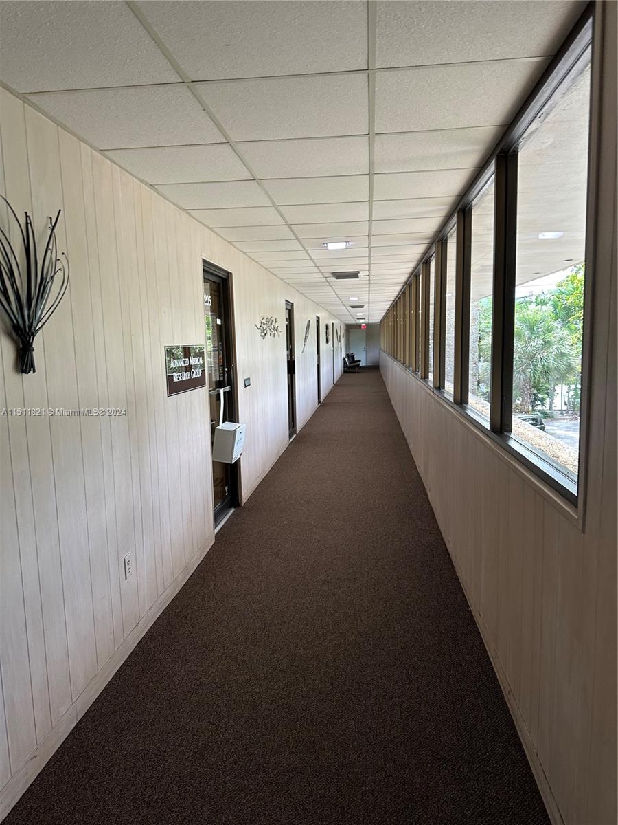 3816 Hollywood Blvd 206, Hollywood, Florida 33021, ,Commercialsale,For Sale,3816 Hollywood Blvd 206,A11511821