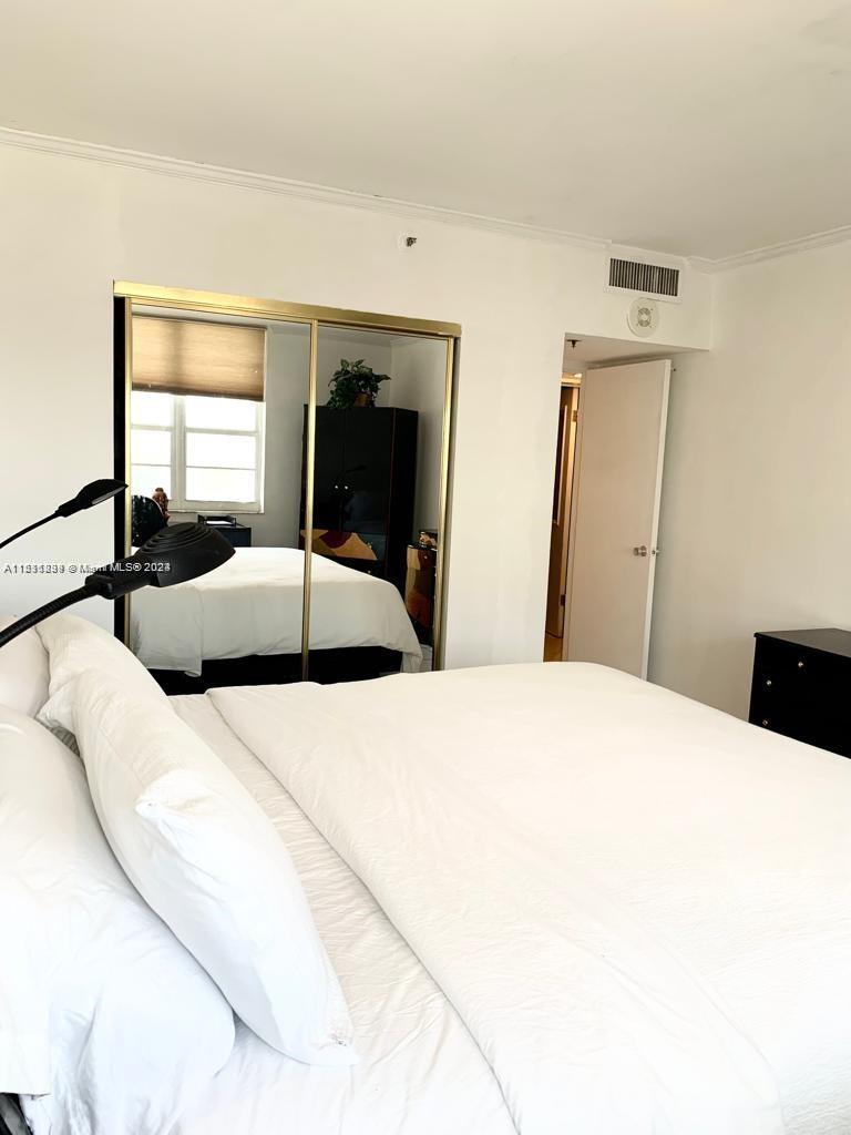 100 Lincoln Rd 1034, Miami Beach, Florida 33139, 1 Bedroom Bedrooms, ,1 BathroomBathrooms,Residential,For Sale,100 Lincoln Rd 1034,A11511839