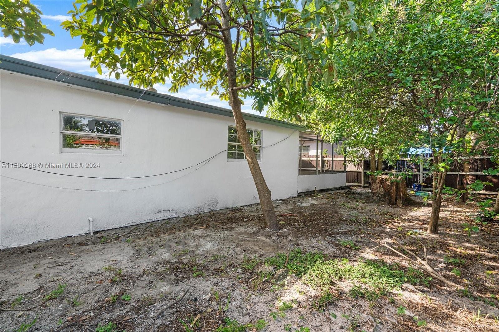261 NE 172nd St A, North Miami Beach, Florida 33162, 3 Bedrooms Bedrooms, ,2 BathroomsBathrooms,Residentiallease,For Rent,261 NE 172nd St A,A11509968