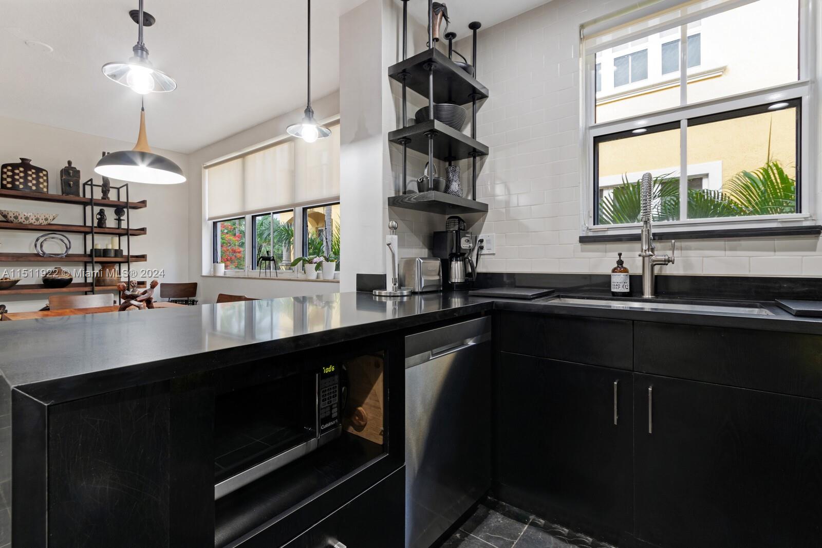 852 16th Ave, Fort Lauderdale, FL, 33304 United States, 3 Bedrooms Bedrooms, ,3 BathroomsBathrooms,Residential,For Sale,16th Ave,A11511922