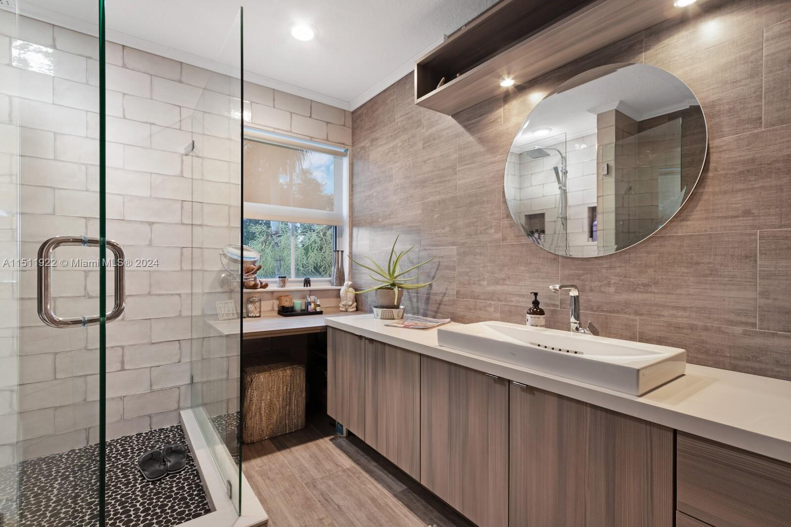 852 16th Ave, Fort Lauderdale, FL, 33304 United States, 3 Bedrooms Bedrooms, ,3 BathroomsBathrooms,Residential,For Sale,16th Ave,A11511922