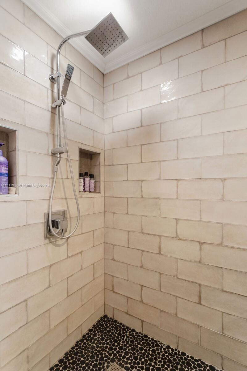 852 16th Ave, Fort Lauderdale, FL, 33304 United States, 3 Bedrooms Bedrooms, ,3 BathroomsBathrooms,Residential,For Sale,16th Ave,A11511922