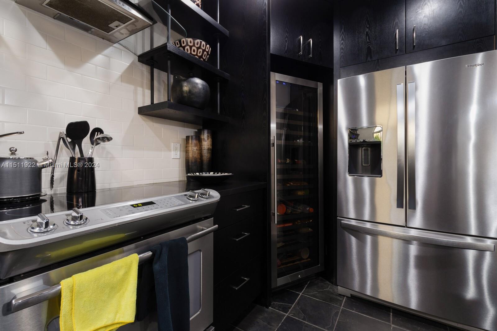 852 16th Ave, Fort Lauderdale, FL, 33304 United States, 3 Bedrooms Bedrooms, ,3 BathroomsBathrooms,Residential,For Sale,16th Ave,A11511922