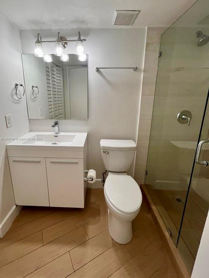 3300 NE 191st St 1104, Aventura, Florida 33180, 1 Bedroom Bedrooms, ,2 BathroomsBathrooms,Residential,For Sale,3300 NE 191st St 1104,A11509164