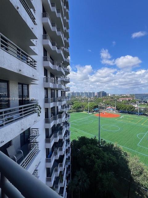 3300 NE 191st St 1104, Aventura, Florida 33180, 1 Bedroom Bedrooms, ,2 BathroomsBathrooms,Residential,For Sale,3300 NE 191st St 1104,A11509164