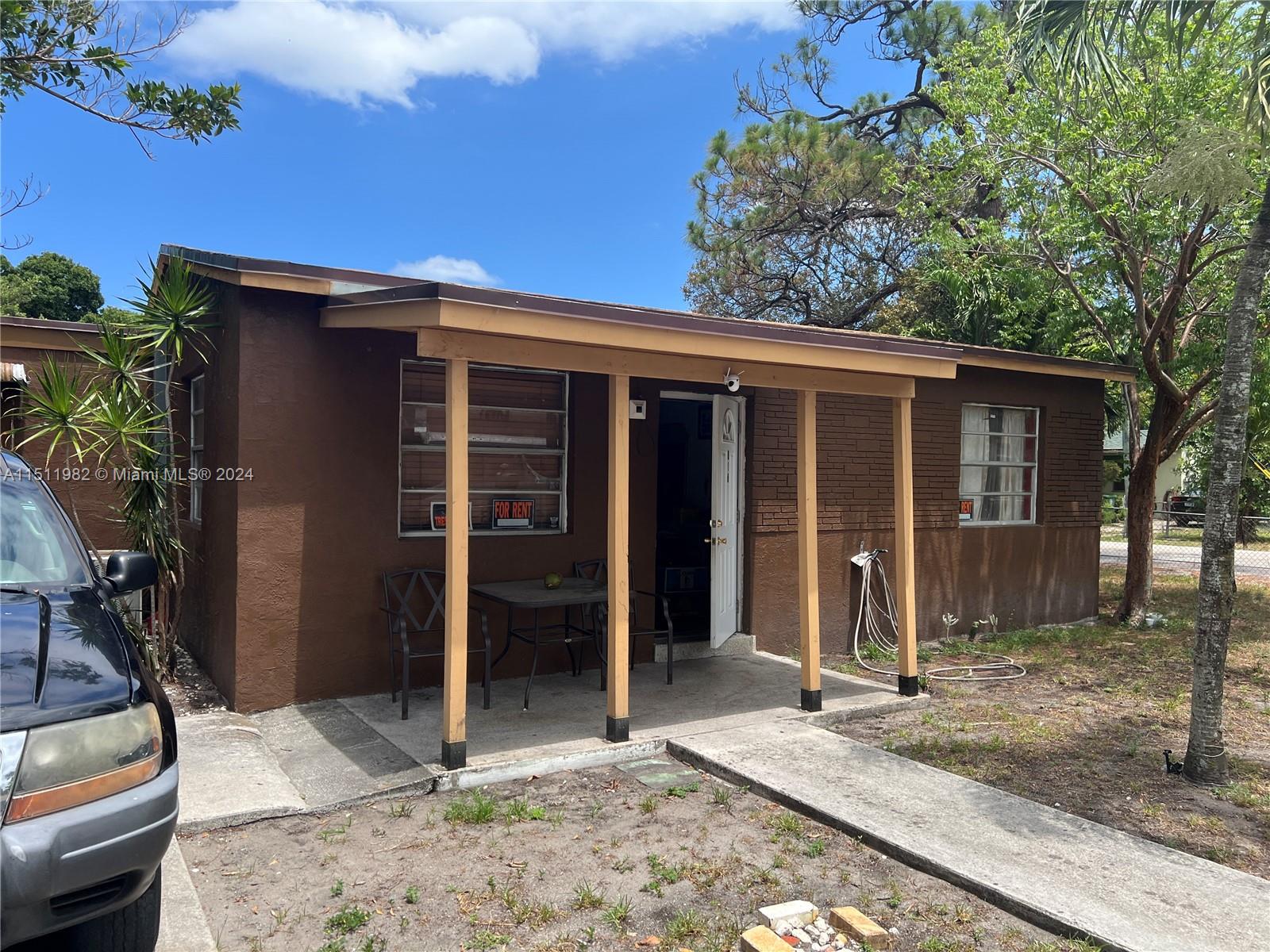 816 NW 19th Ave  For Sale A11511982, FL