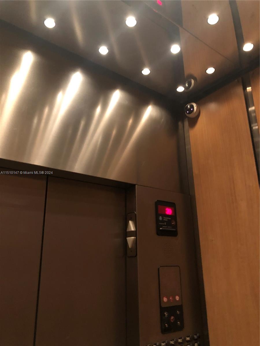 1750 N Bayshore Dr 4208, Miami, Florida 33132, ,1 BathroomBathrooms,Residential,For Sale,1750 N Bayshore Dr 4208,A11510147